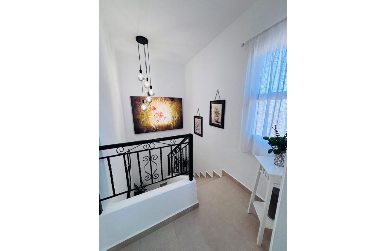 Revente - Town House -
Villamartin - Costa Blanca