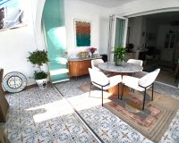 Revente - Town House -
Villamartin - Costa Blanca