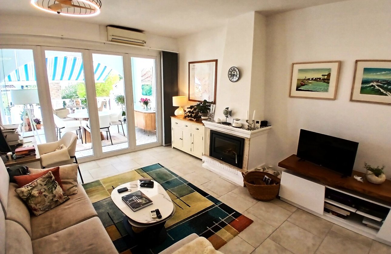 Revente - Town House -
Villamartin - Costa Blanca