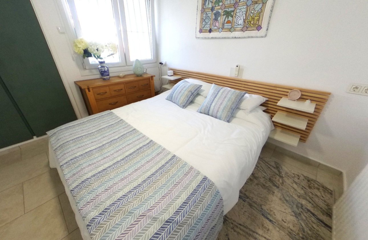 Revente - Town House -
Villamartin - Costa Blanca
