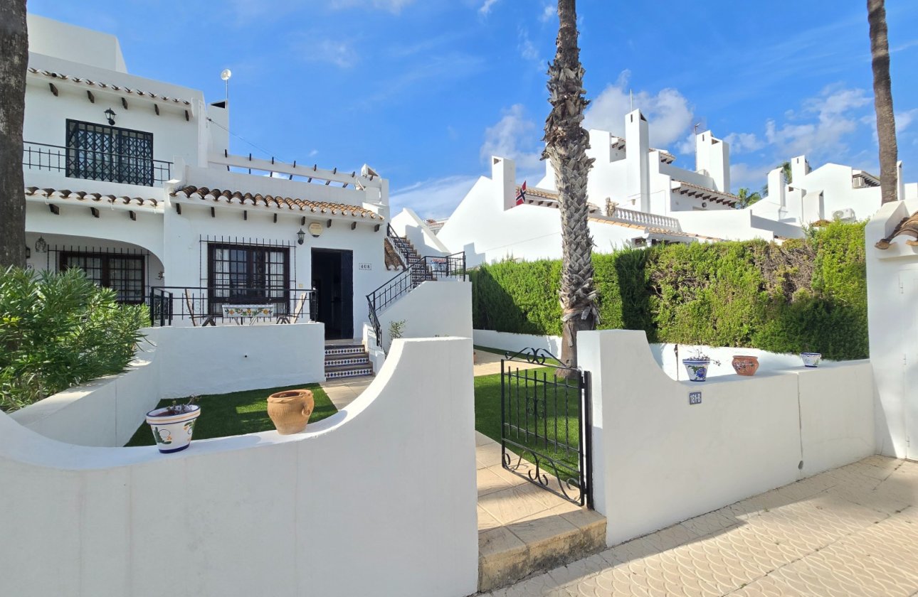 Revente - Town House -
Villamartin - Costa Blanca