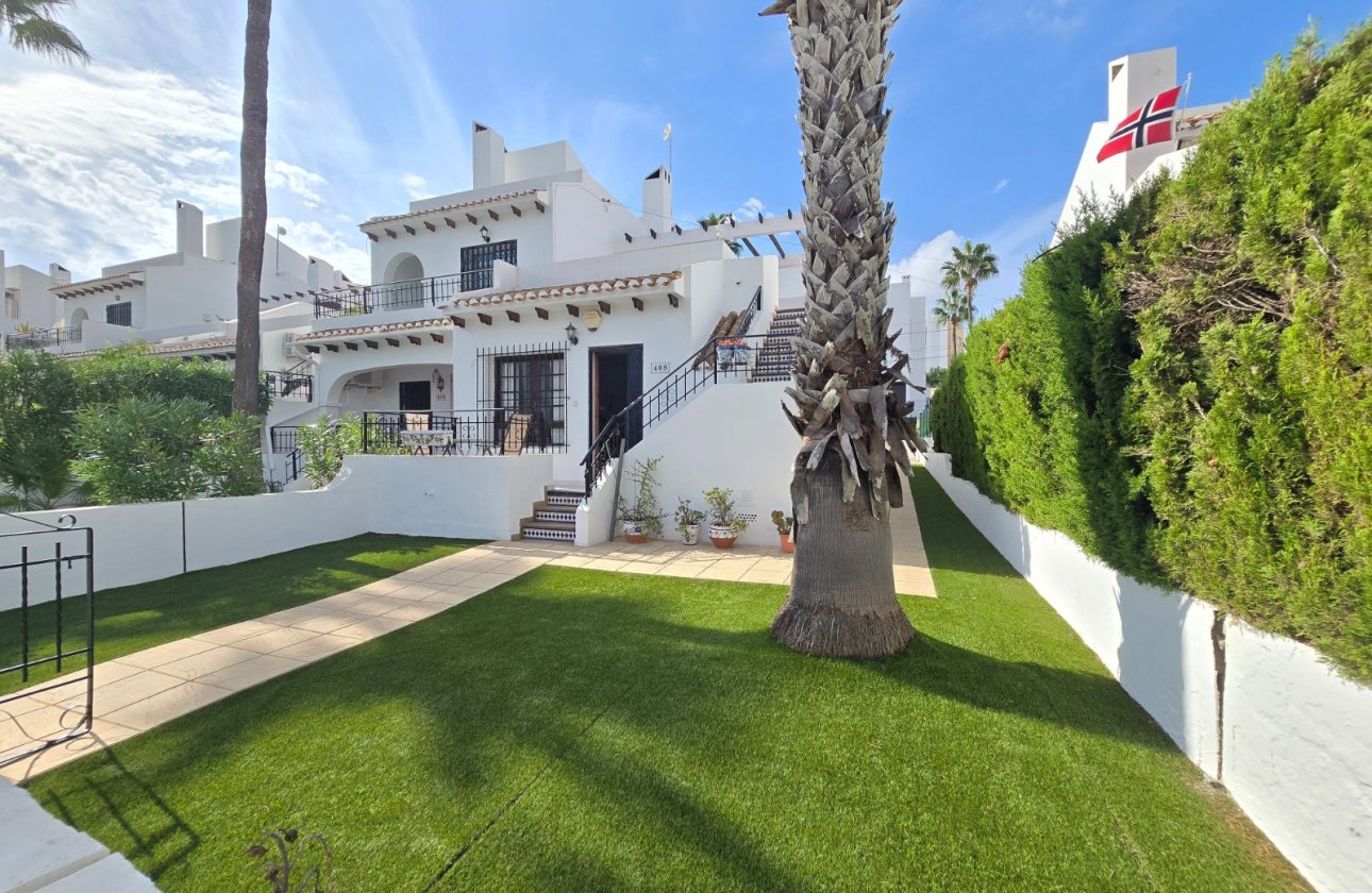 Revente - Town House -
Villamartin - Costa Blanca