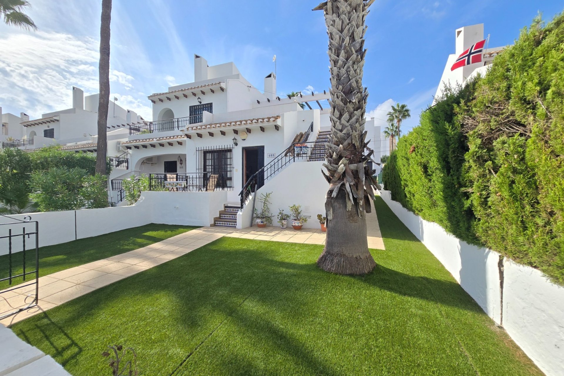 Revente - Town House -
Villamartin - Costa Blanca