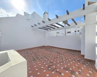 Revente - Town House -
Villamartin - Costa Blanca