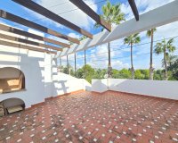 Revente - Town House -
Villamartin - Costa Blanca
