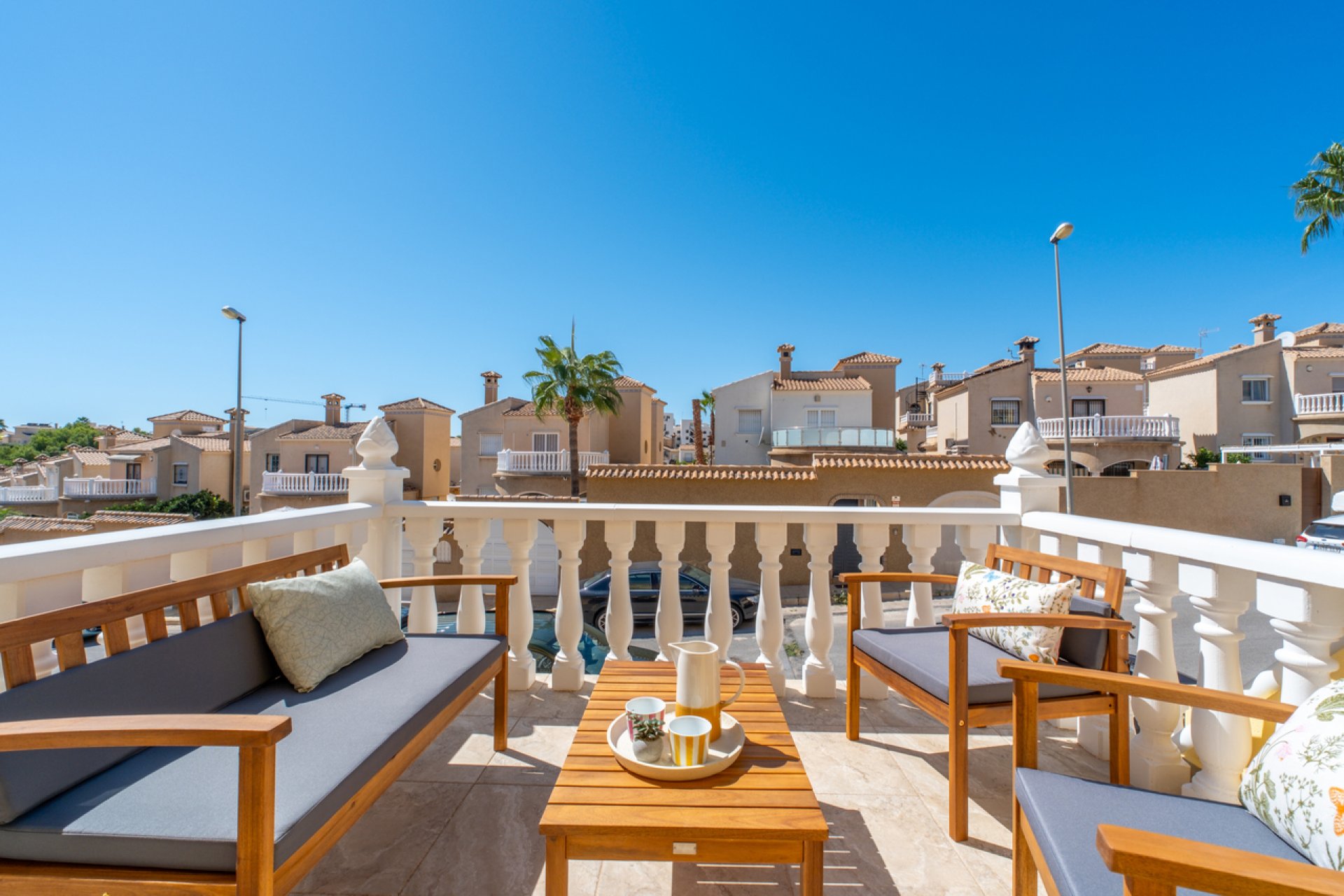 Revente - Town House -
Villamartin - Costa Blanca