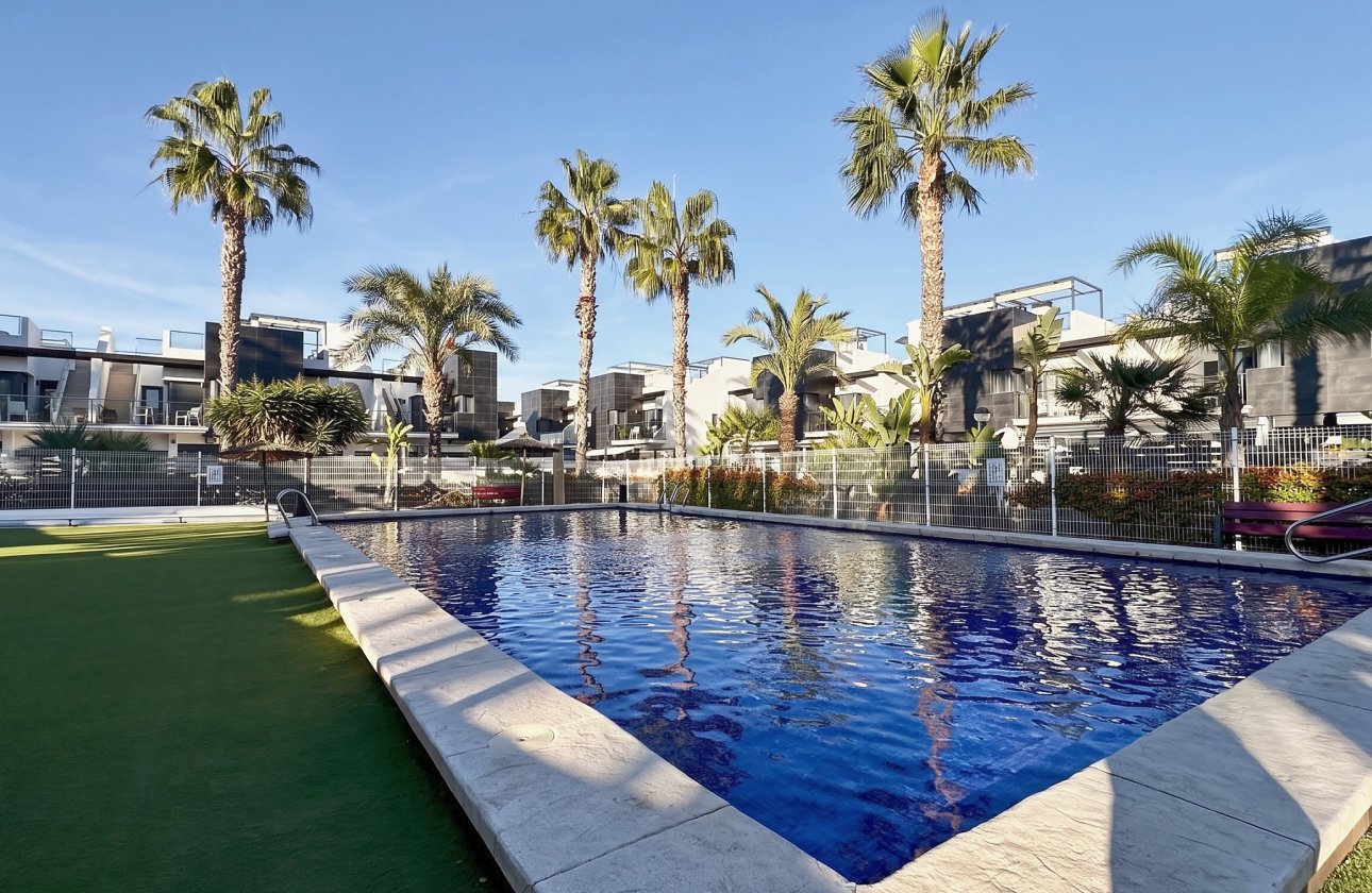 Revente - Town House -
Villamartin - Costa Blanca
