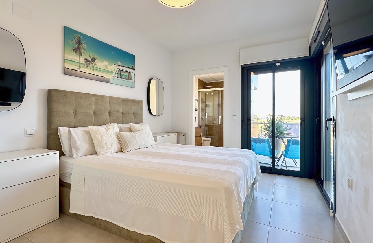 Revente - Town House -
Villamartin - Costa Blanca