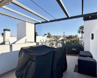 Revente - Town House -
Villamartin - Costa Blanca