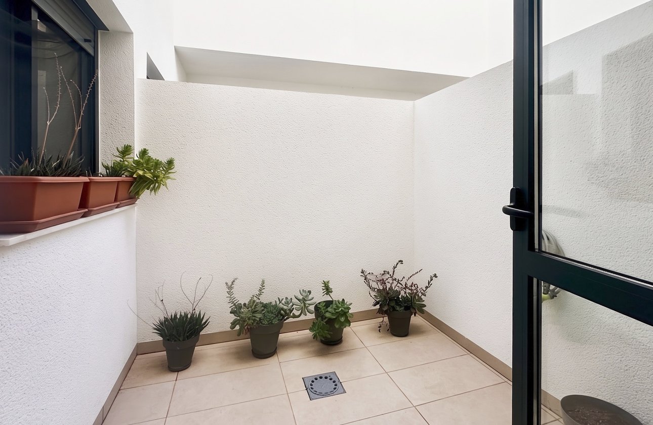 Revente - Town House -
Villamartin - Costa Blanca