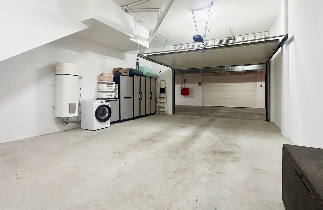 Revente - Town House -
Villamartin - Costa Blanca