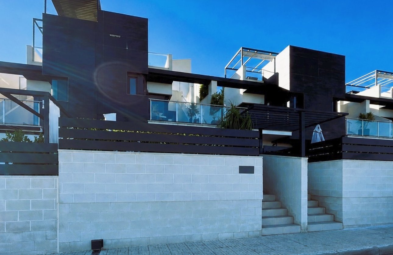 Revente - Town House -
Villamartin - Costa Blanca
