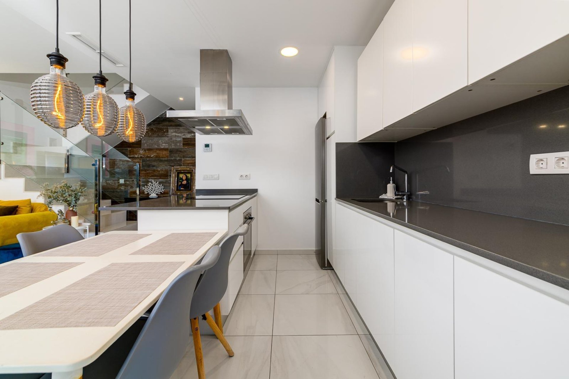 Revente - Town House -
Villamartin - Orihuela Costa