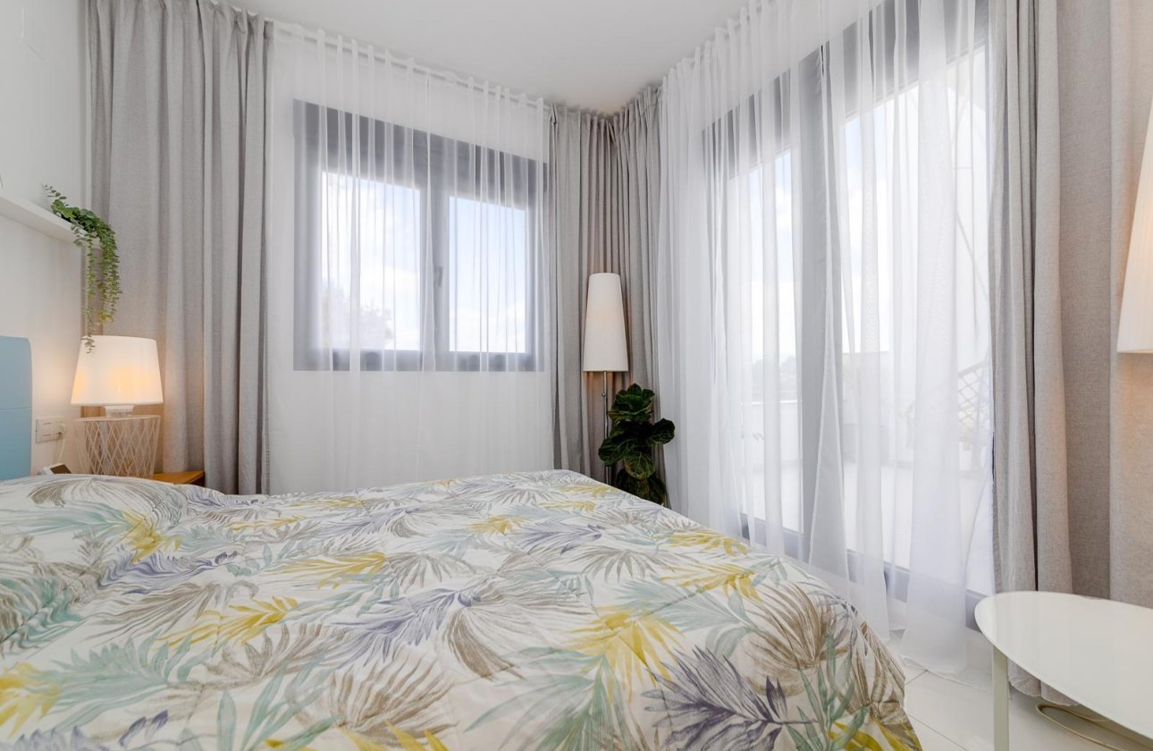 Revente - Town House -
Villamartin - Orihuela Costa