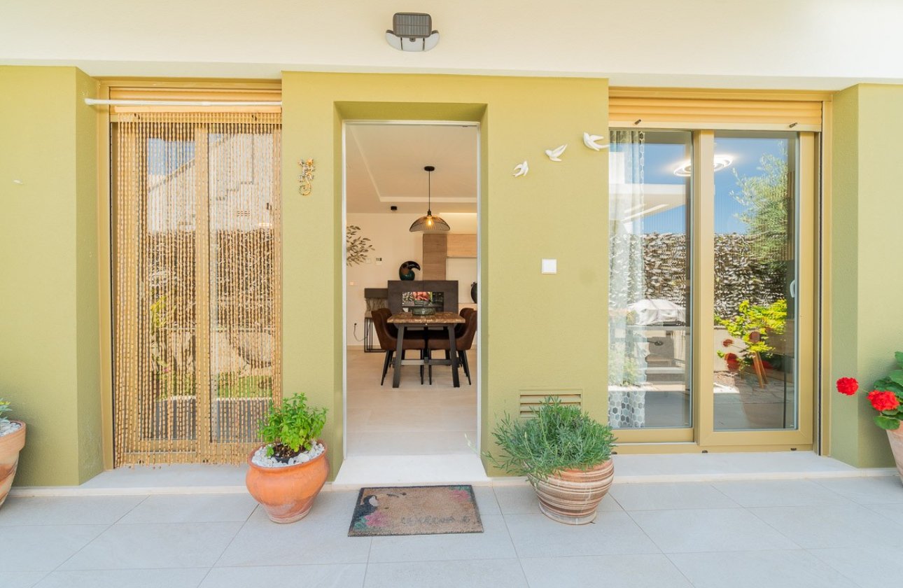 Revente - Town House -
Vistabella Golf Entre Naranjos - Inland
