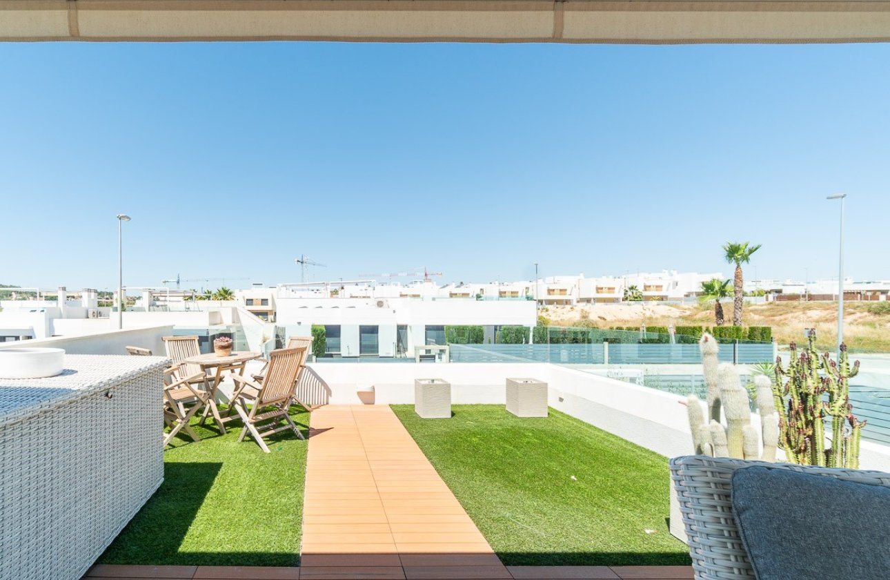 Revente - Town House -
Vistabella Golf Entre Naranjos - Inland