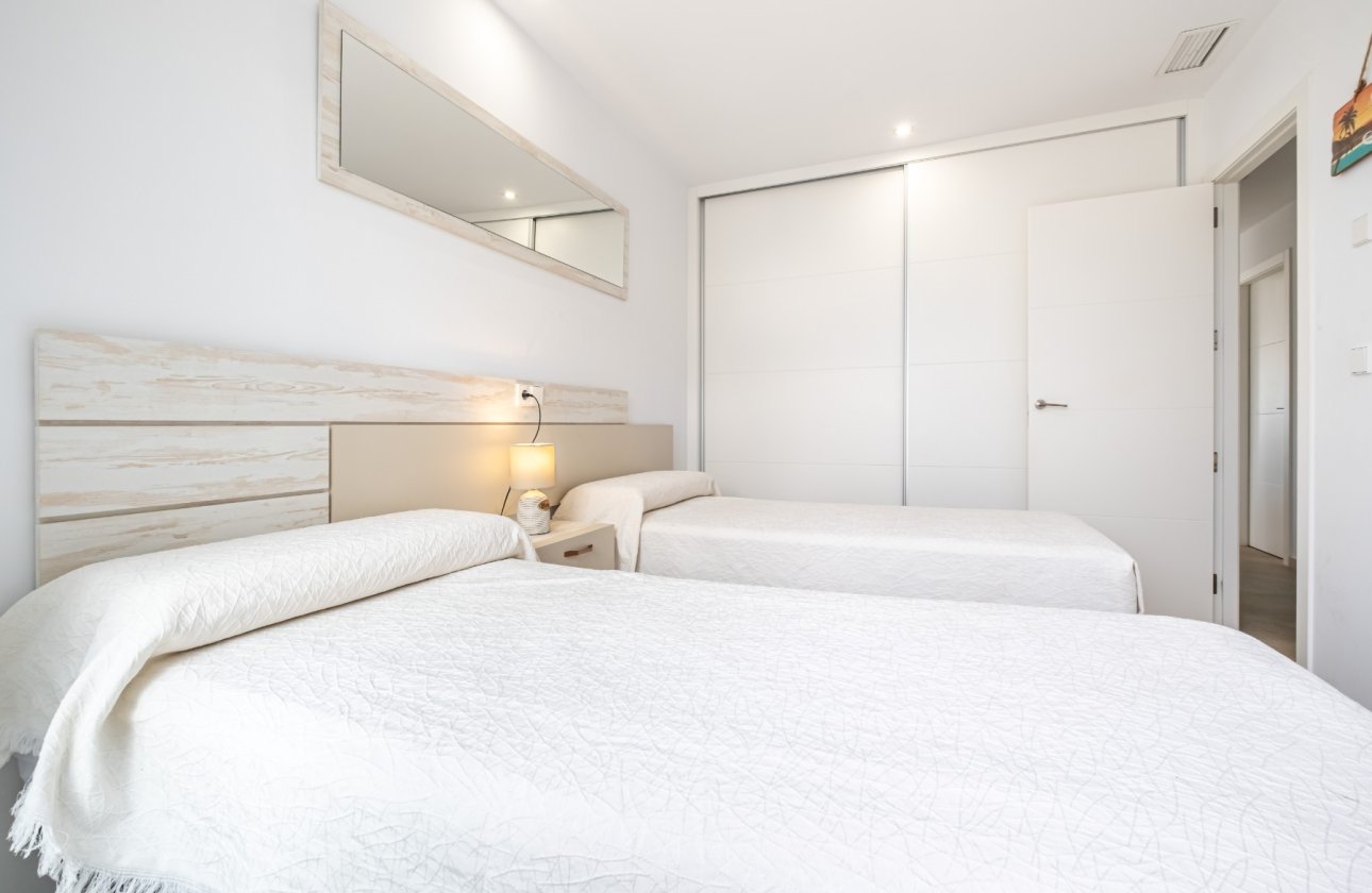 Revente - Townhouse -
Orihuela - Vistabella