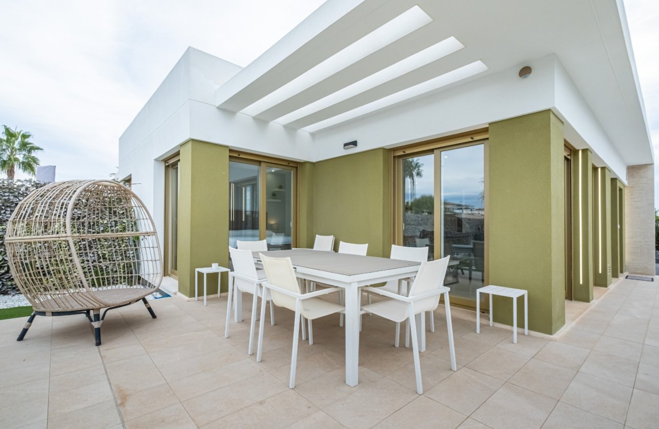 Revente - Townhouse -
Orihuela - Vistabella