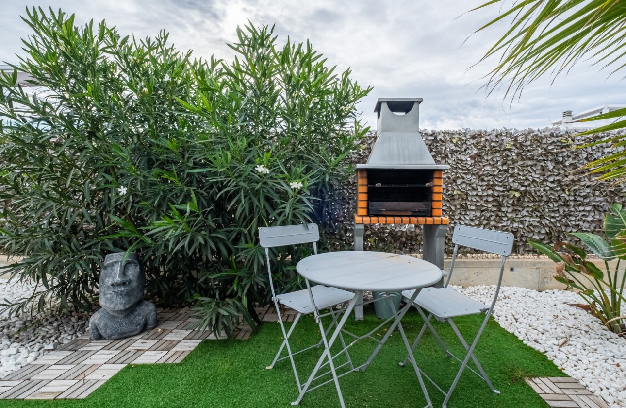 Revente - Townhouse -
Orihuela - Vistabella