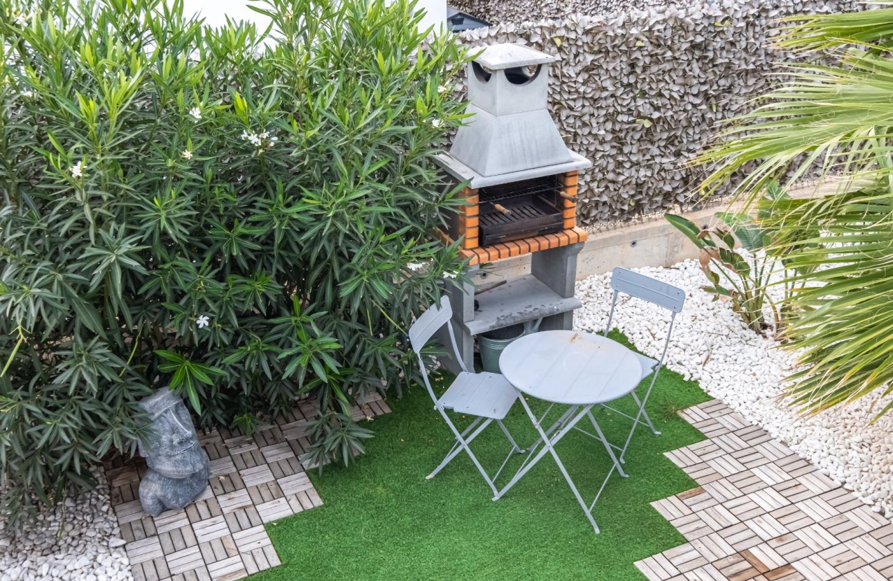 Revente - Townhouse -
Orihuela - Vistabella