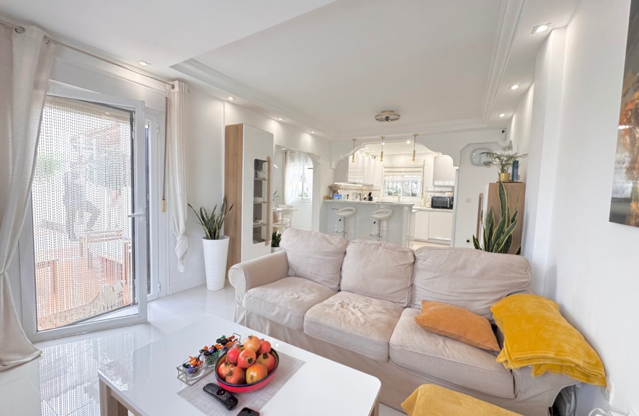 Revente - Villa -
Algorfa