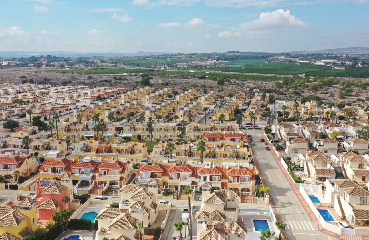 Revente - Villa -
Algorfa