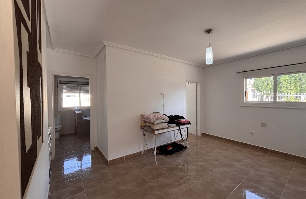 Revente - Villa -
Benijofar - Costa Blanca