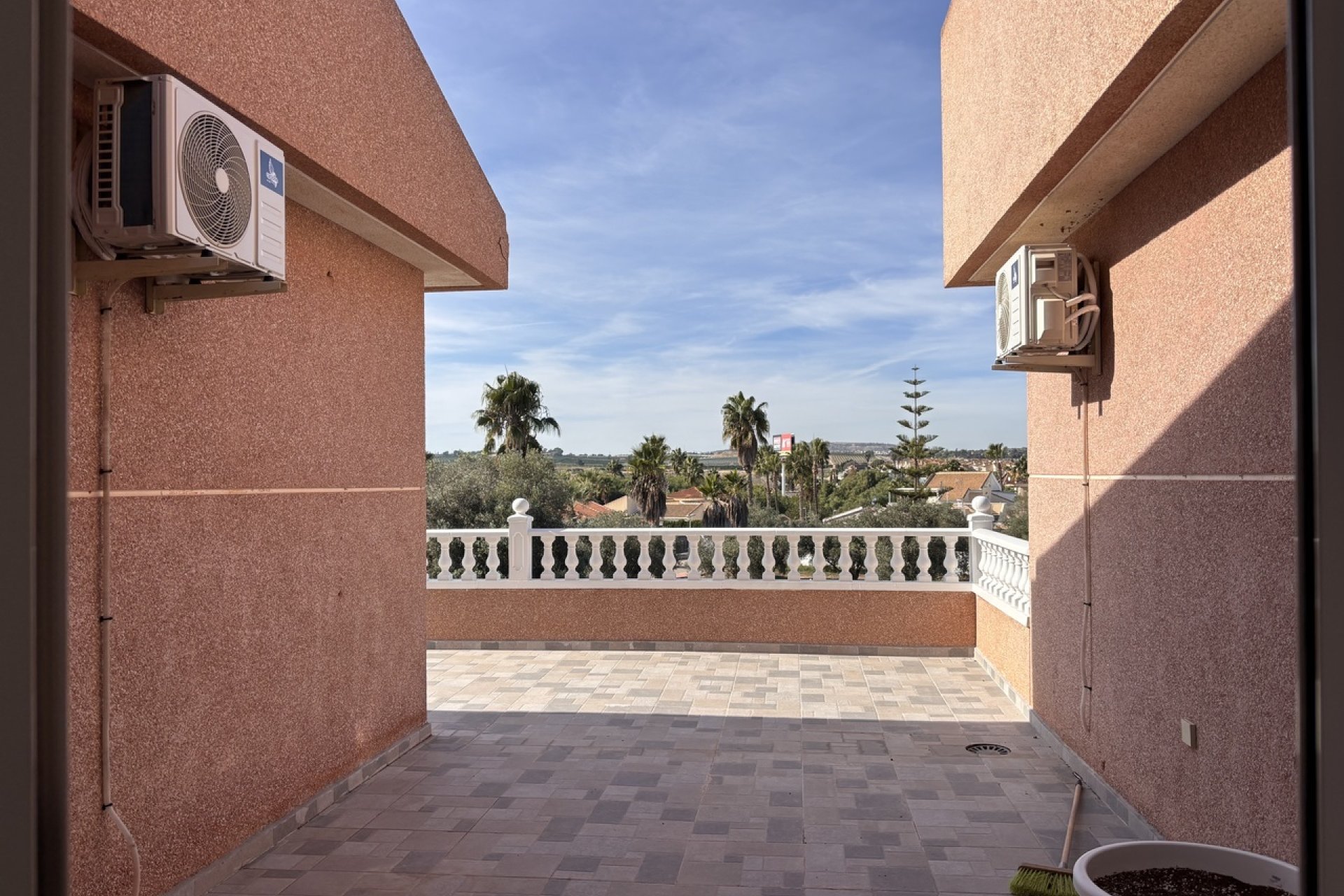 Revente - Villa -
Benijofar - Costa Blanca