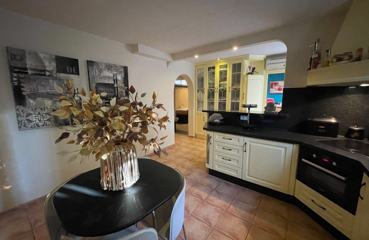 Revente - Villa -
Benijofar - Costa Blanca