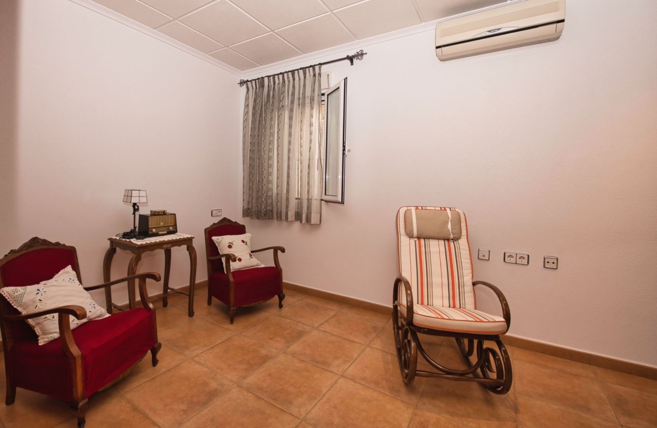 Revente - Villa -
Benijofar - Costa Blanca