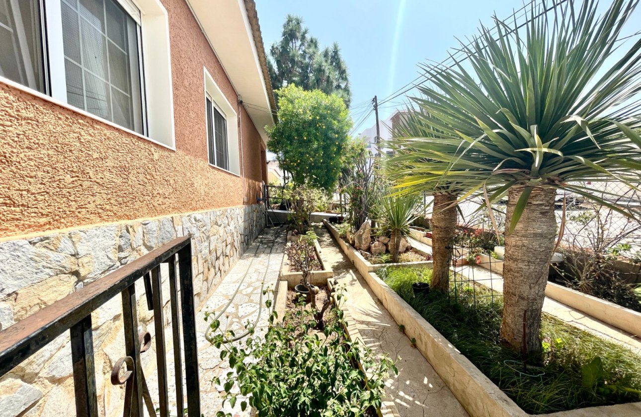 Revente - Villa -
Benijofar - Costa Blanca