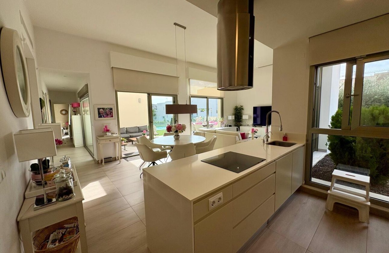 Revente - Villa -
Benijofar - Costa Blanca