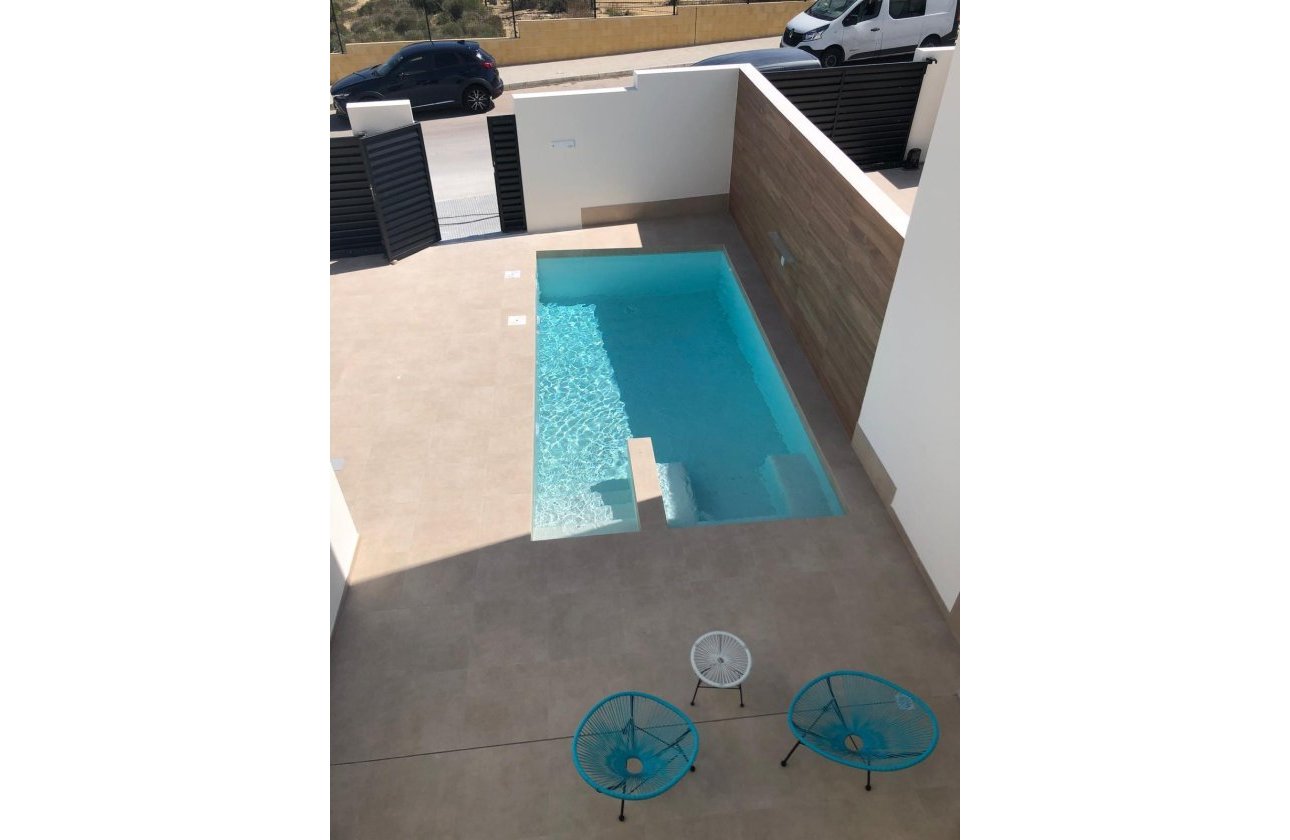 Revente - Villa -
Benijofar - Pueblo 4