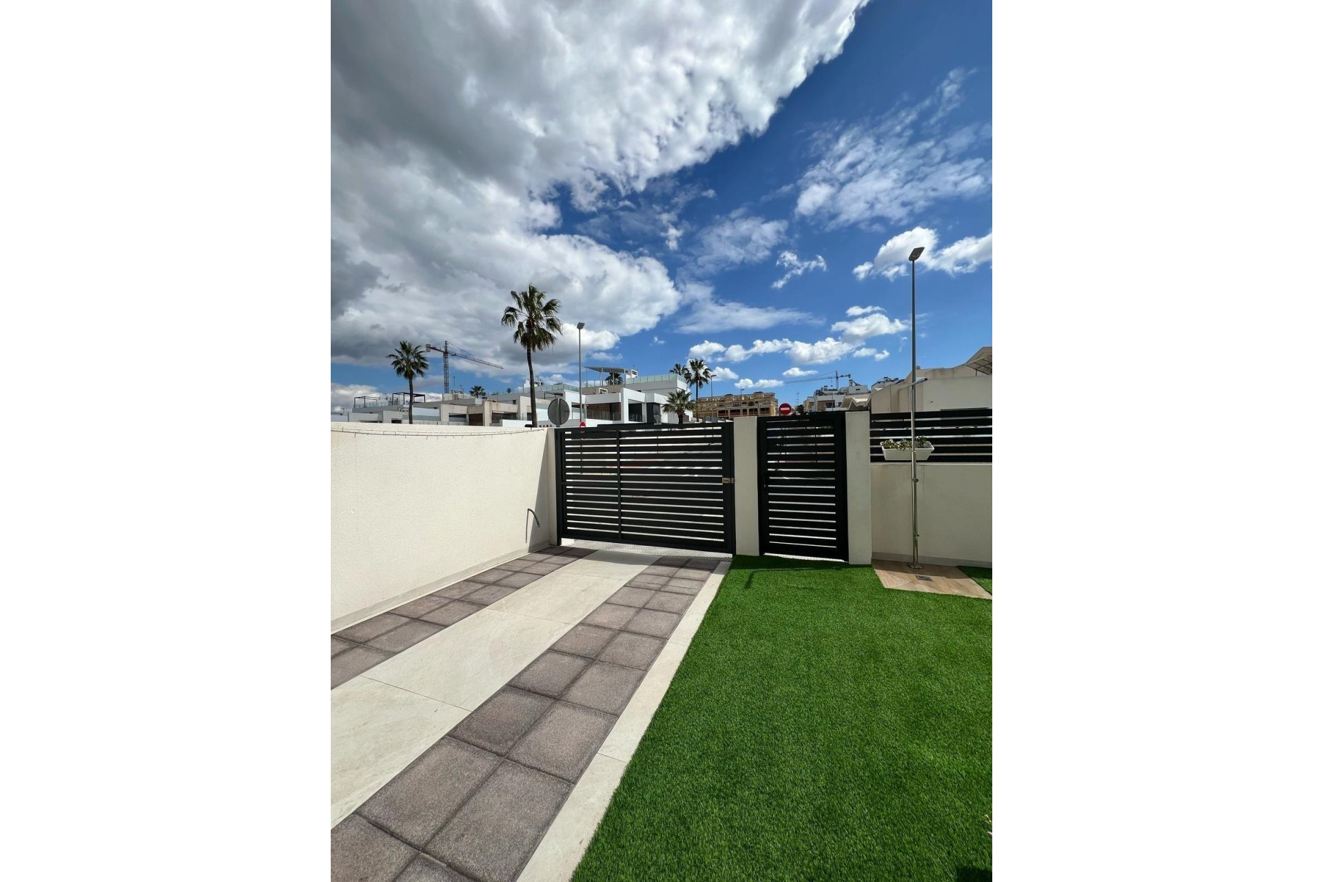 Revente - Villa -
Benijofar