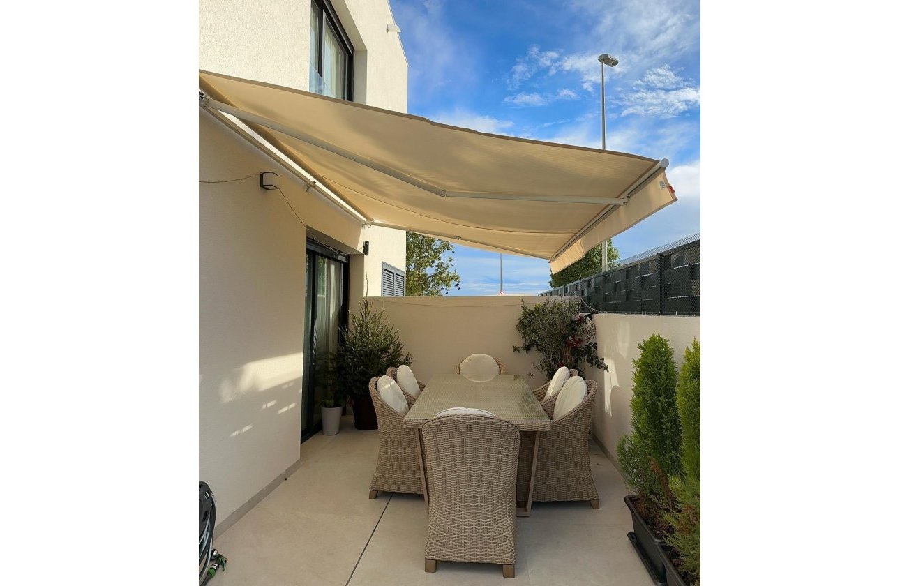 Revente - Villa -
Benijofar