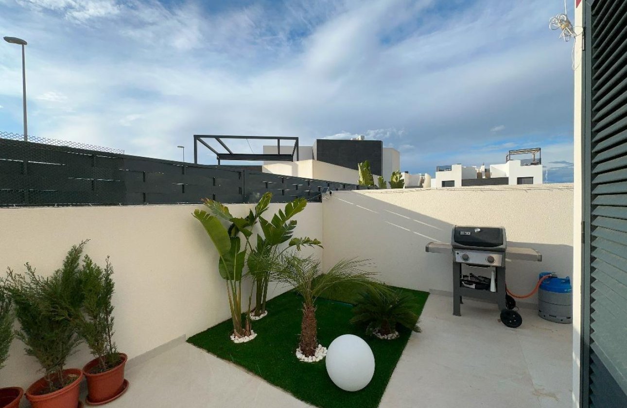 Revente - Villa -
Benijofar