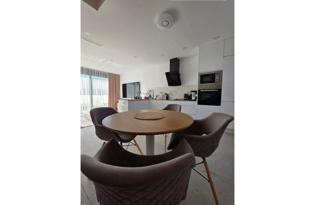 Revente - Villa -
Benijofar