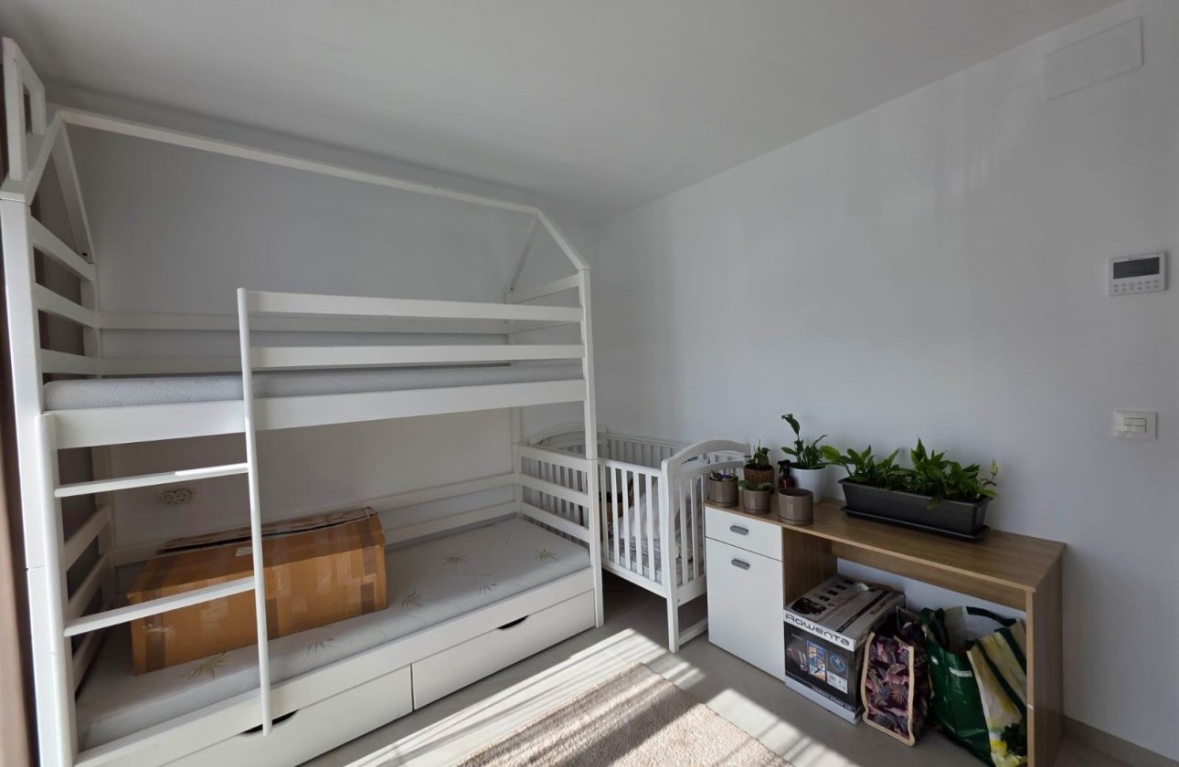 Revente - Villa -
Benijofar