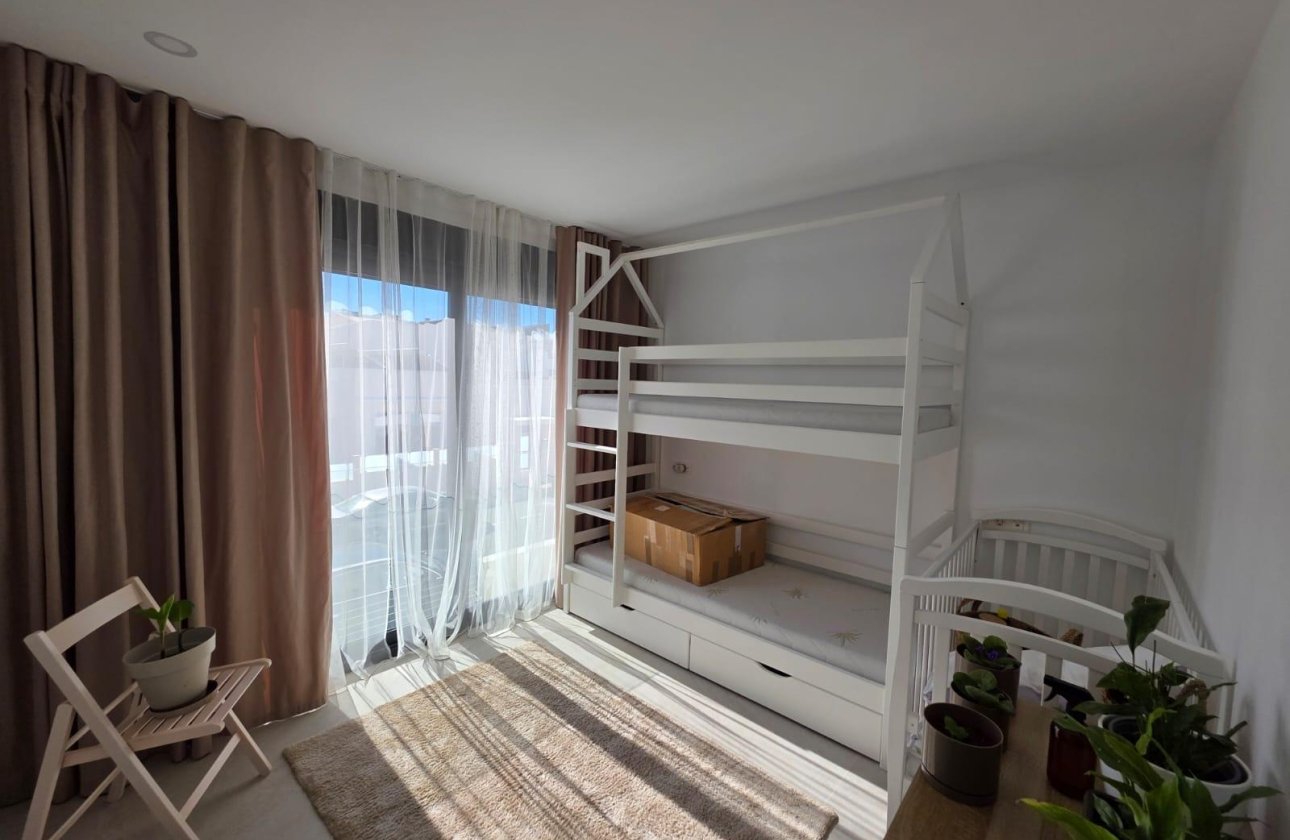 Revente - Villa -
Benijofar