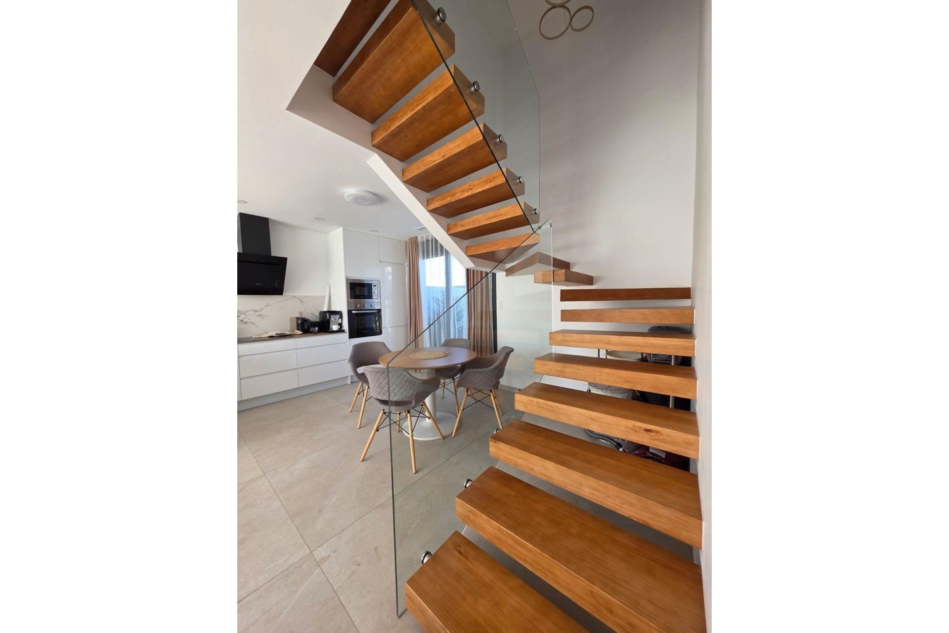 Revente - Villa -
Benijofar