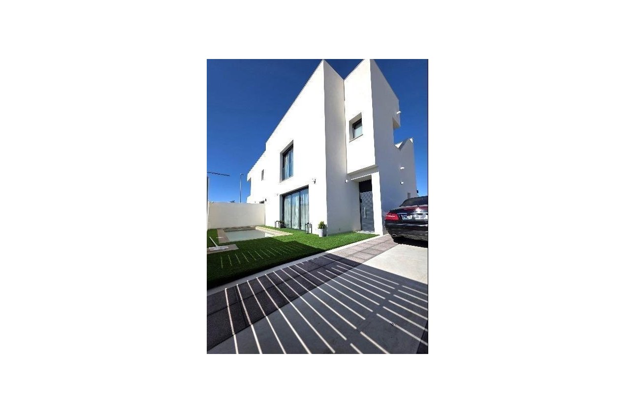 Revente - Villa -
Benijofar