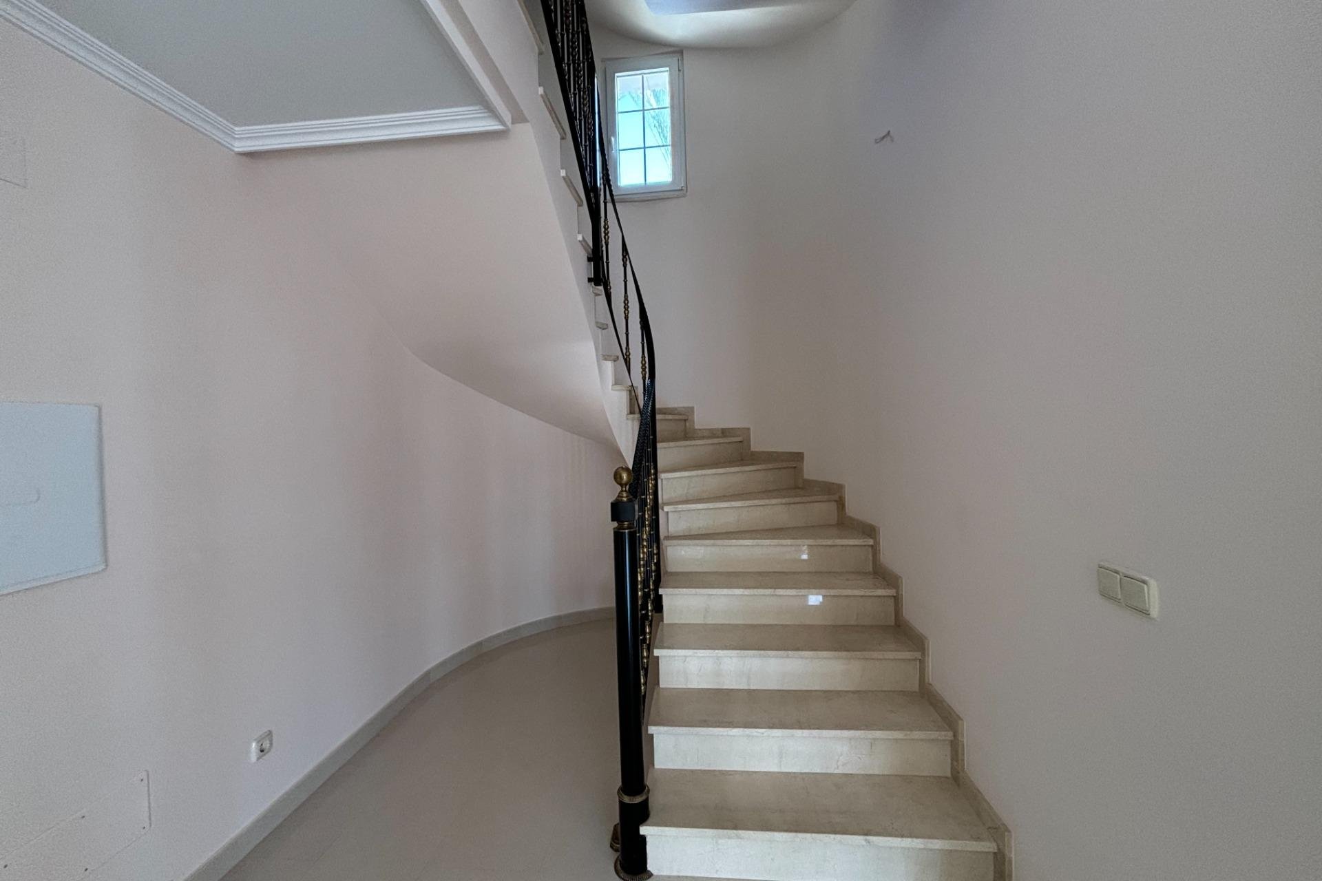 Revente - Villa -
Cabo Roig - Costa Blanca