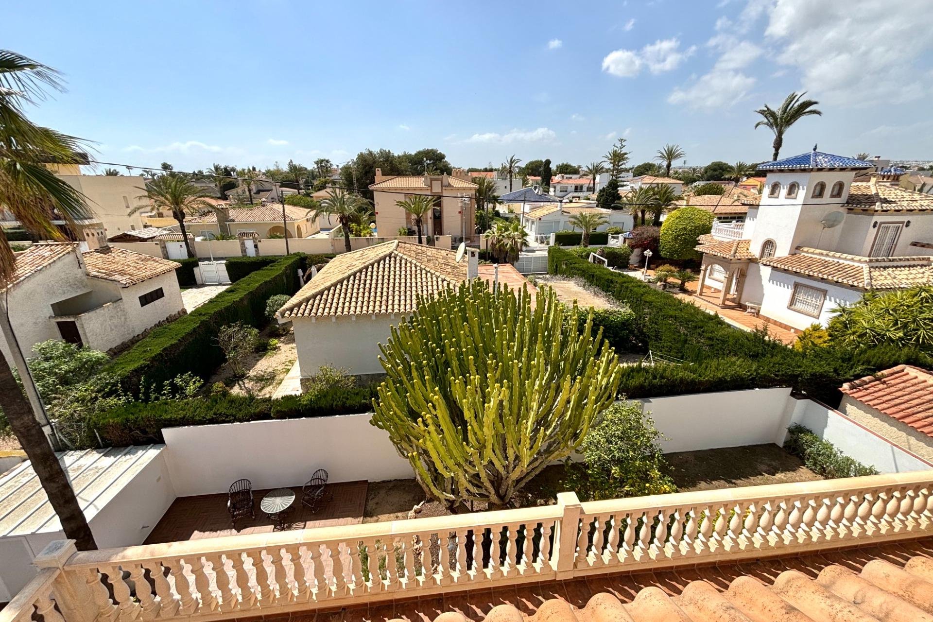 Revente - Villa -
Cabo Roig - Costa Blanca