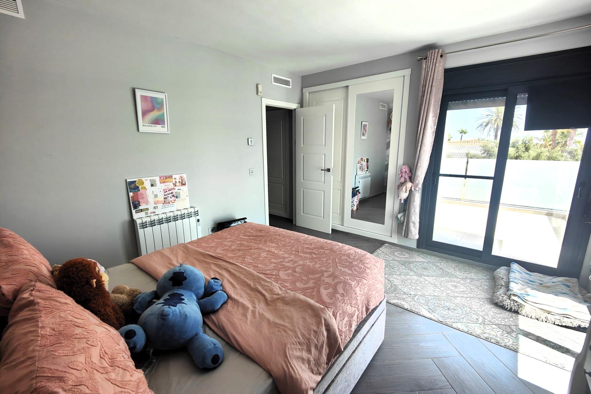 Revente - Villa -
Cabo Roig - Costa Blanca