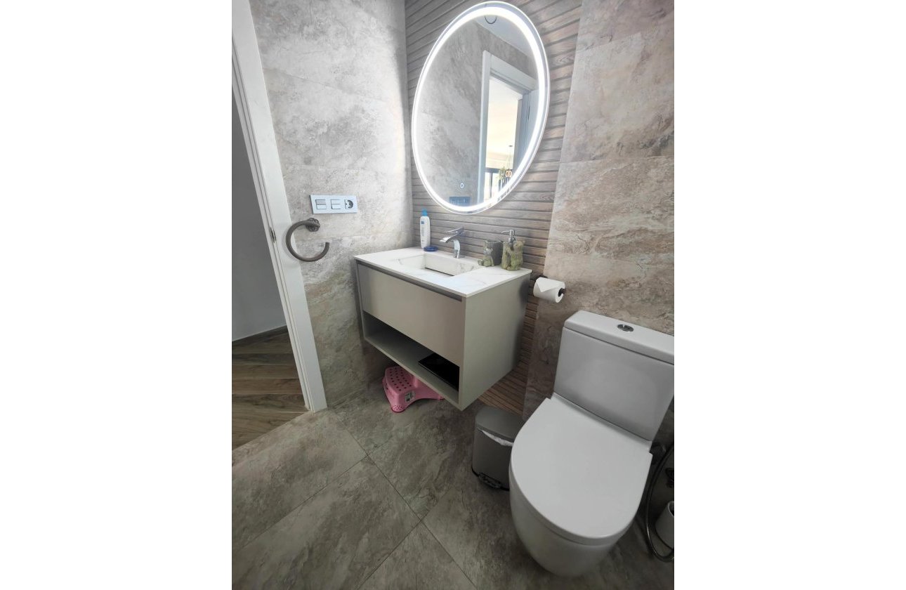 Revente - Villa -
Cabo Roig - Costa Blanca