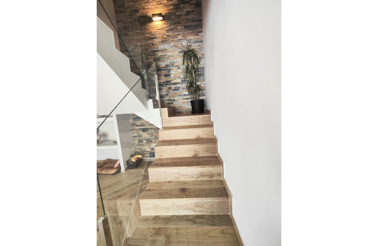 Revente - Villa -
Cabo Roig - Costa Blanca