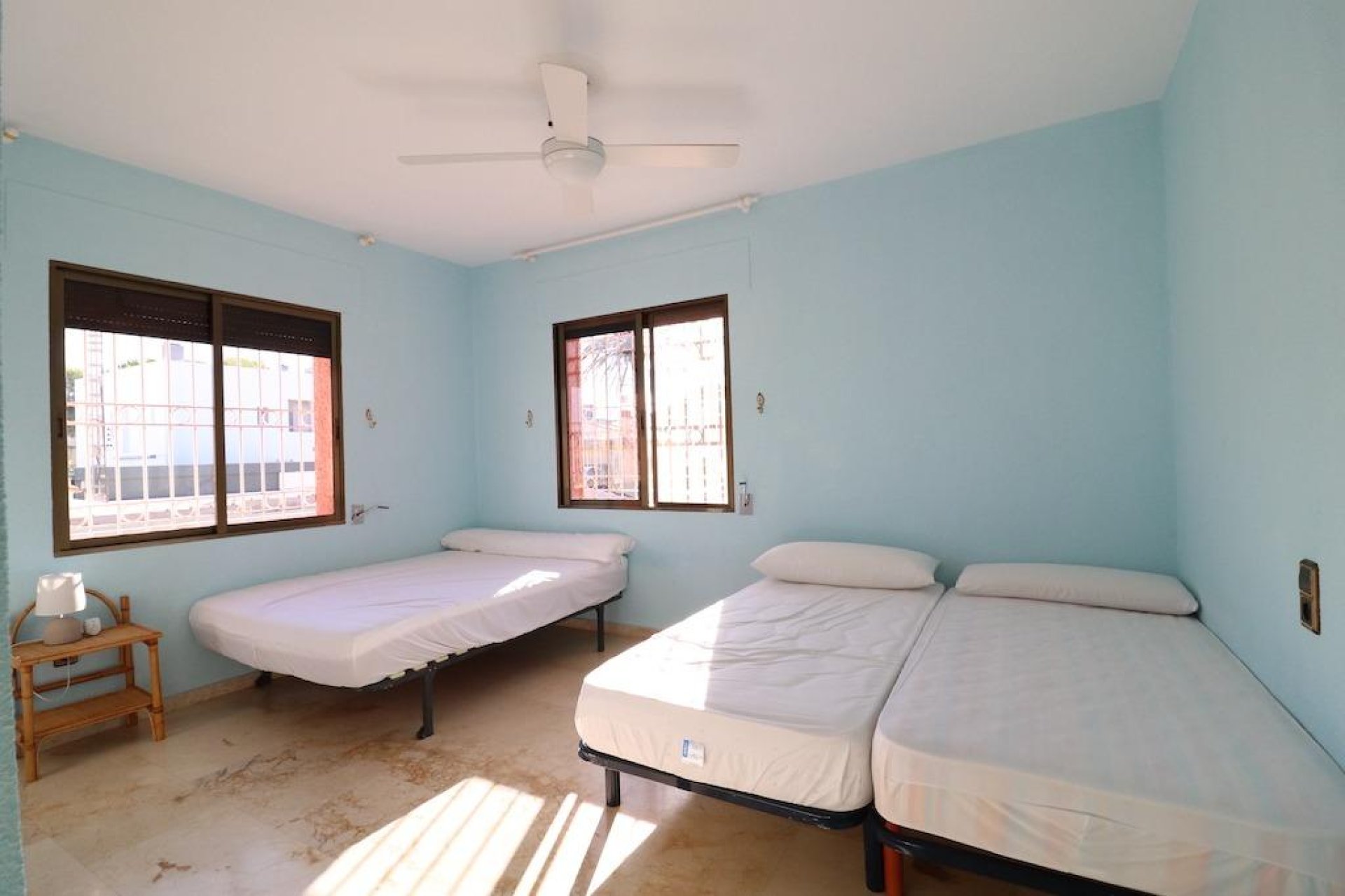 Revente - Villa -
Cabo Roig - Costa Blanca