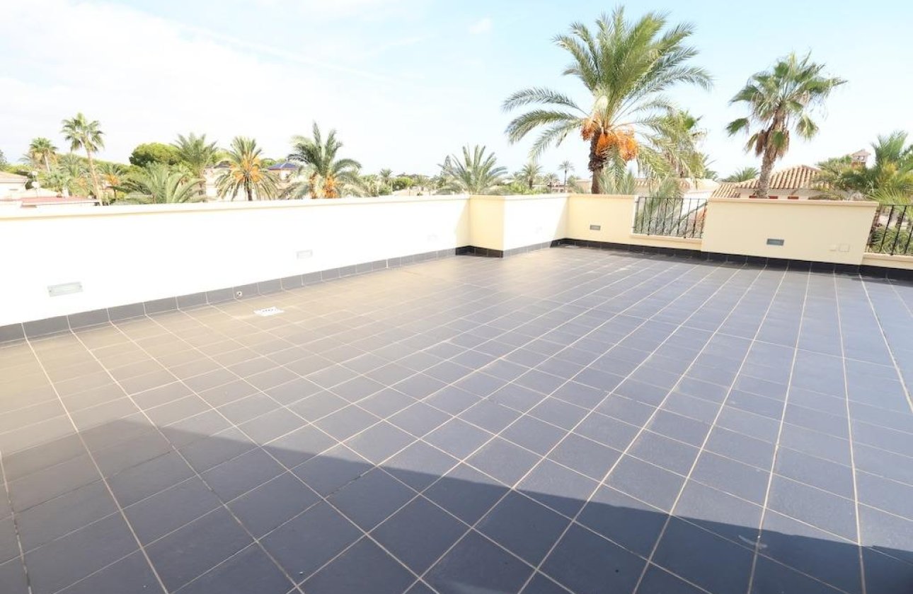 Revente - Villa -
Cabo Roig - Costa Blanca