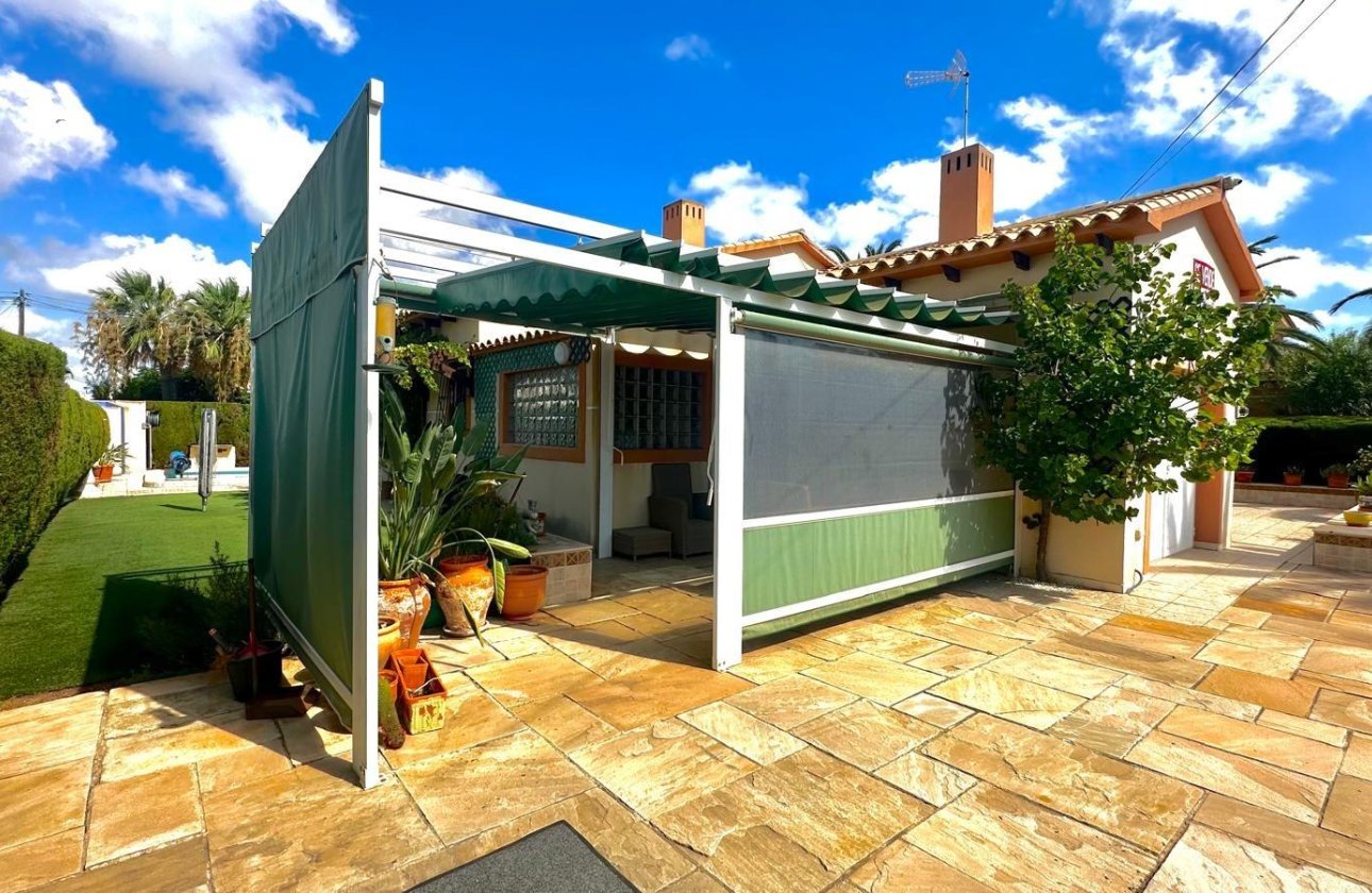 Revente - Villa -
Cabo Roig - Costa Blanca