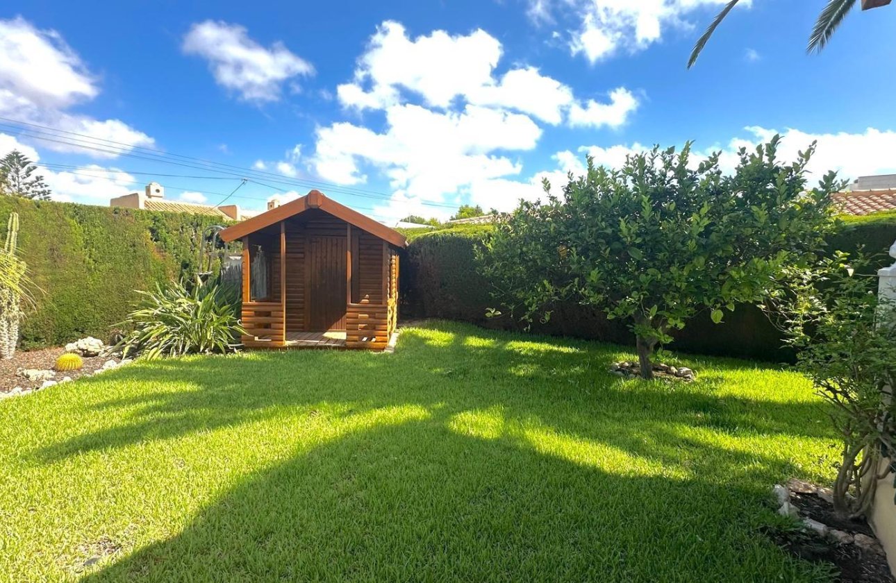 Revente - Villa -
Cabo Roig - Costa Blanca